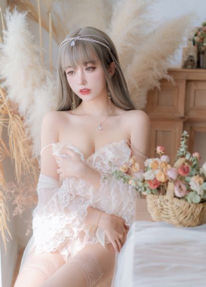 《女神降临》免费观看全集_午夜激情福利视频